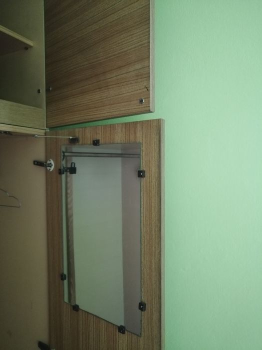 Dwie szafy ubraniowe PRL.