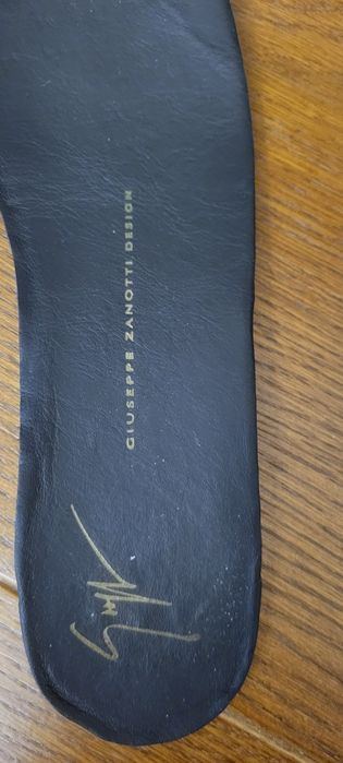 Черевики,Челсі ботінки жіночі Vibram 37