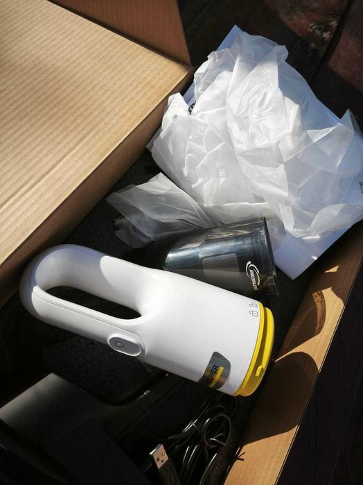 Пилосос для машини