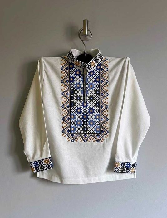 Стильна дитяча вишиванка для хлопчика сорочка вишита з довгим рукавом