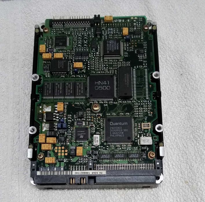 [PC Vintage] Disco 4.3 GB - Quantum Atlas II - SCSI + cabo