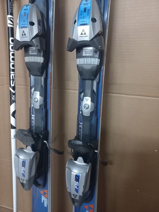 Лижі,палки,черевики з сумкою