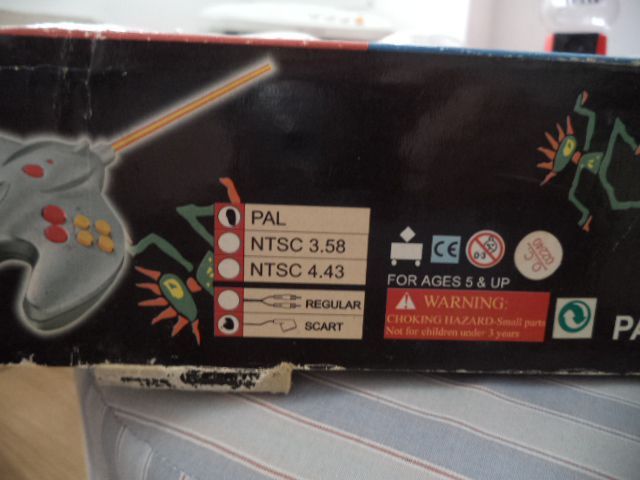 Consola de jogos MEGA GUN antiga a funcionar