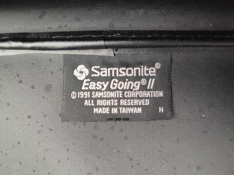 Чемодан Samsonite 66x46x20 см