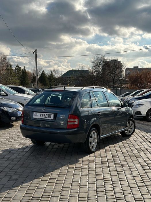 Продам Skoda Fabia 2006 рік можлива розстрочка,кредит,обмін!