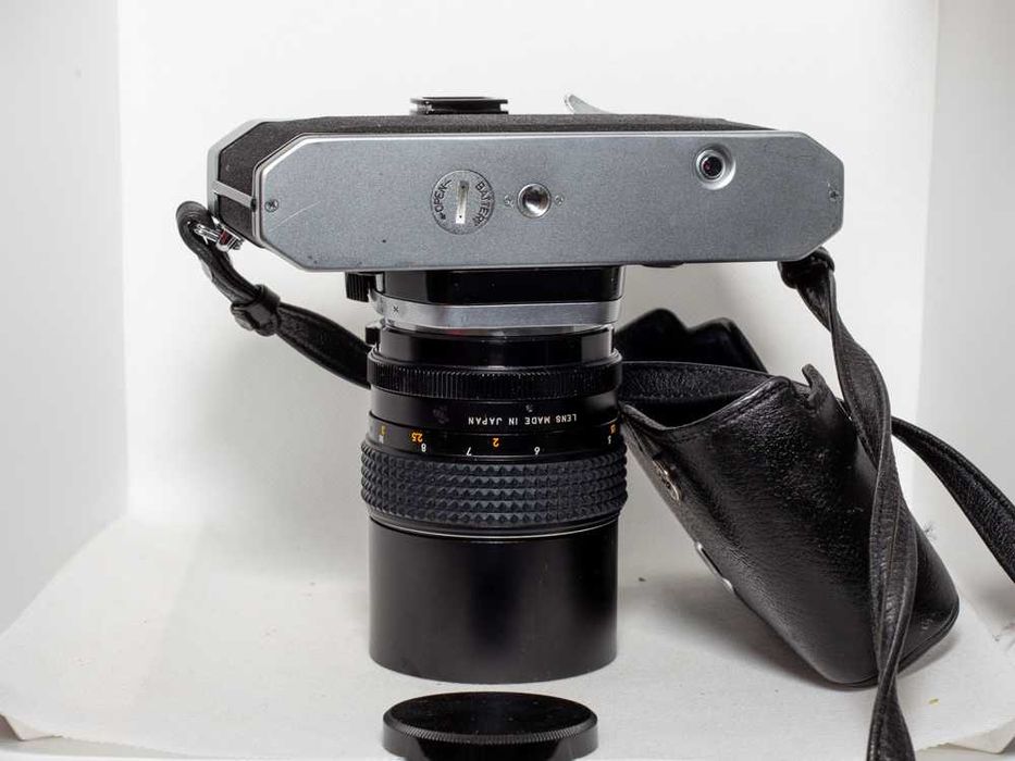 Máquina fotográfica analógica Asahi Pentax Spotmatic SPII + Helios 135