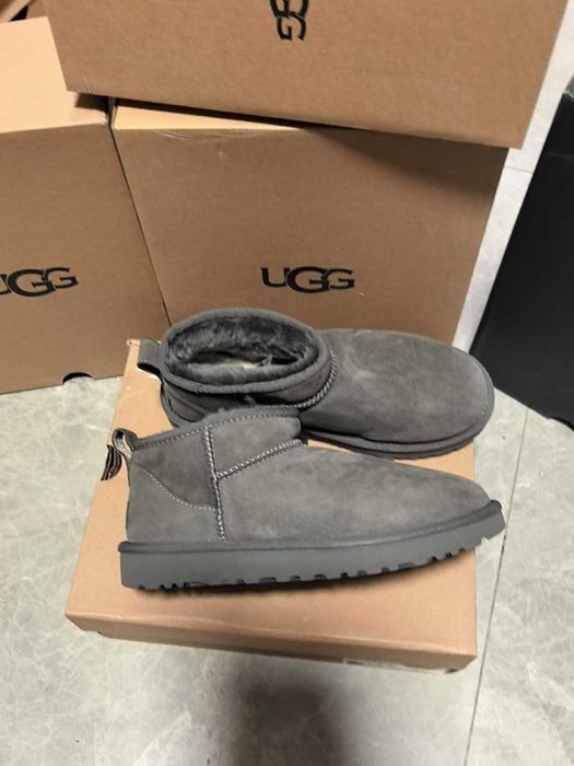 UGG Classic Ultra mini R.39