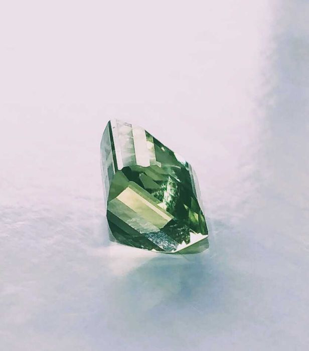 Turmalina Natural Verde Clara Transparente c/ 4,85 Cts