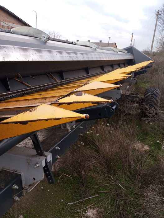 Комбайн Джон Дір Т 660