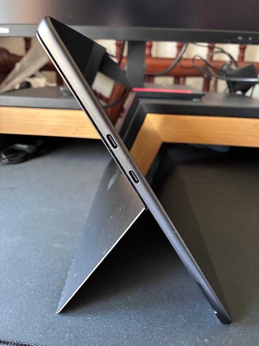 Portátil Híbrido Microsoft Surface Pro 9