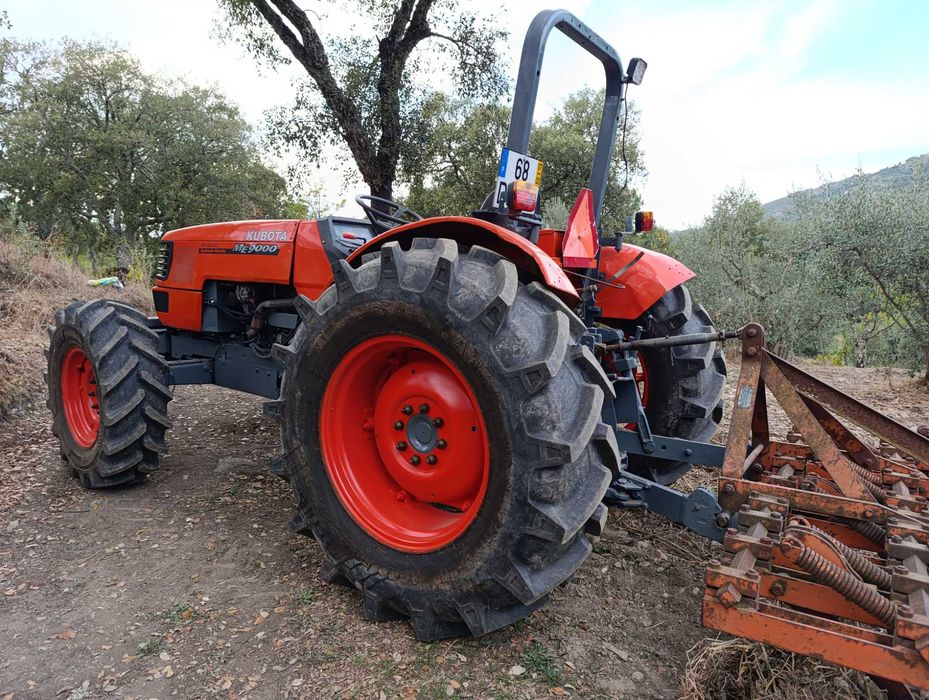 Trator Kubota ME 9000 94cv 2007