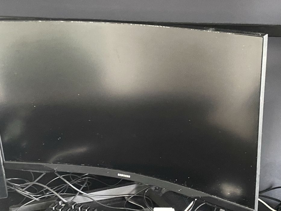 Monitor samsung zakrzywiony