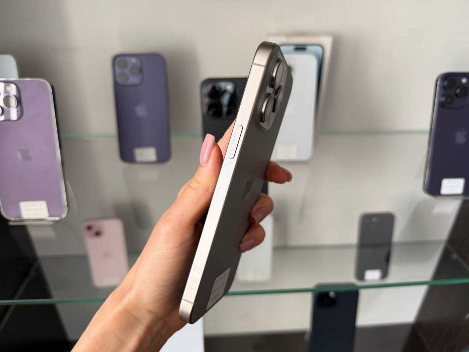 iPhone 15 Pro Max 256 Gb Neverlock / Магазин + Гарантія