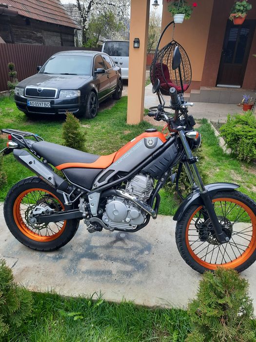 Продам yamaha tricker