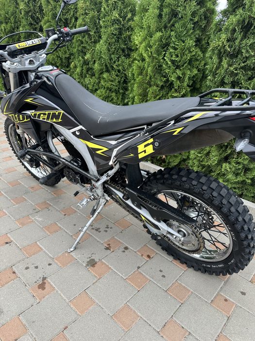 Продам Loncin 250