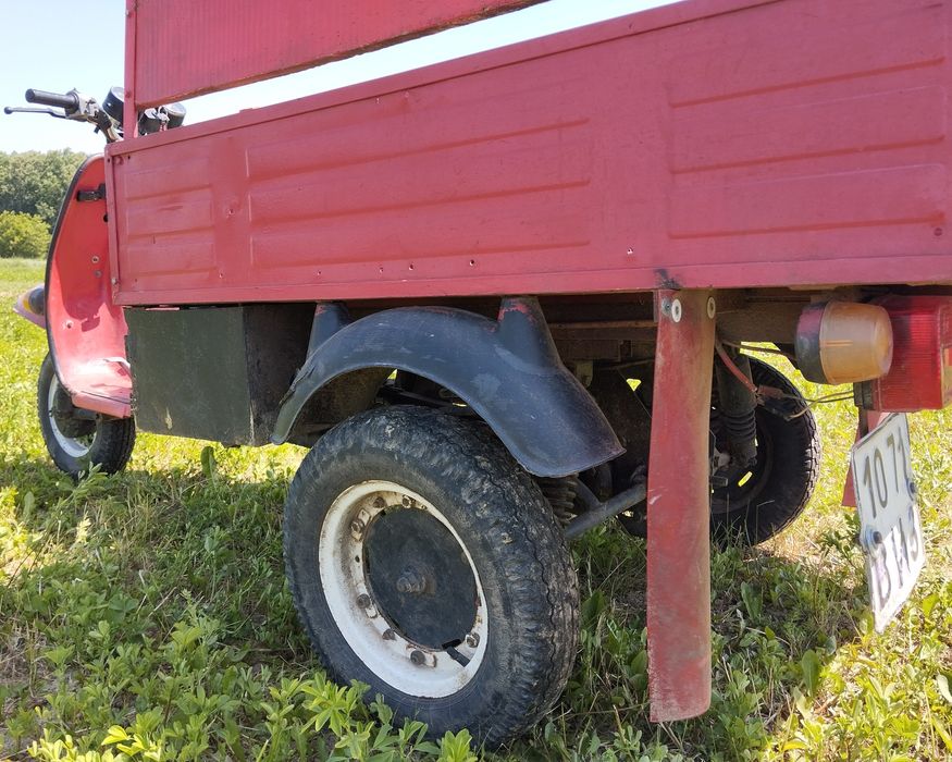 Мотороллер Муравей