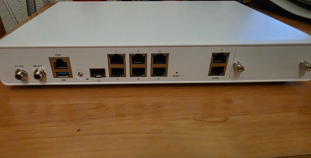 Firewall Sophos XGS 116 Xstreme Protection Bundle