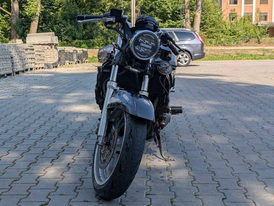 Suzuki katana GSX600F 2006