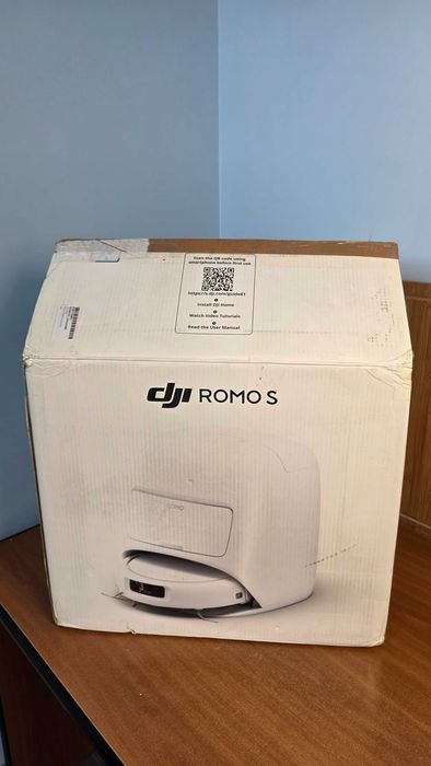 DJI ROMO S - Robot sprzątający