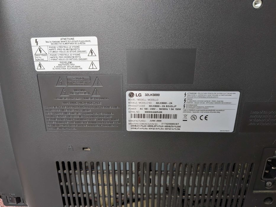 Televisor LG modelo 32 LH 3000
