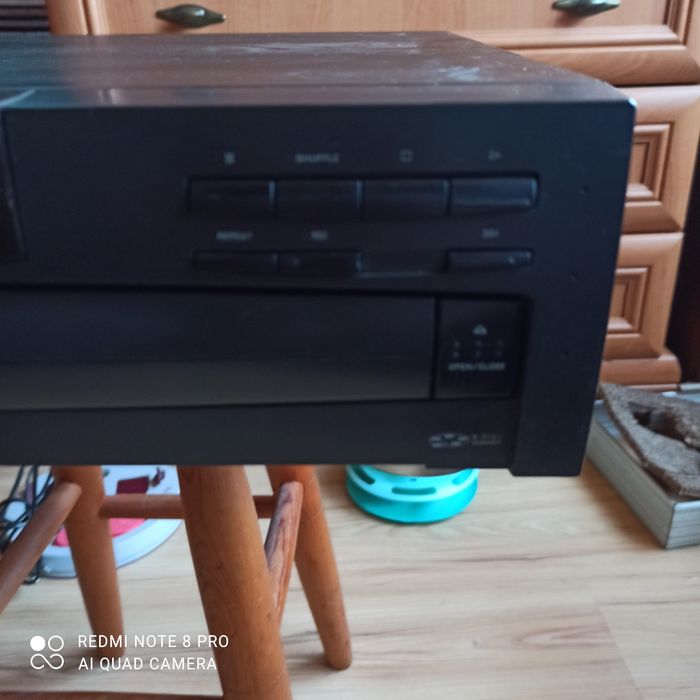 Odtwarzacz CD Grundig