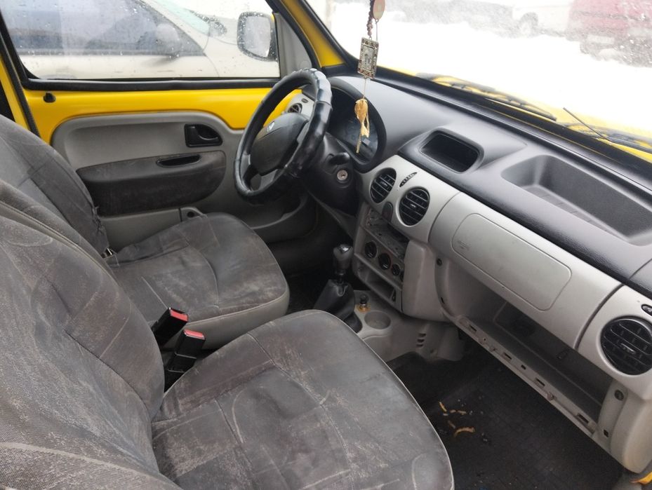 Продам Кенго Рено 1.4 бенз