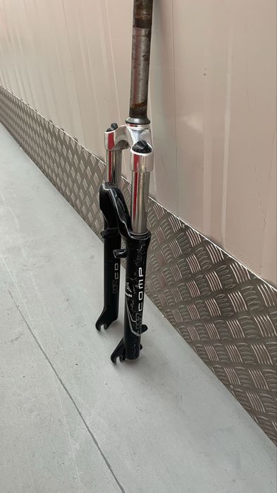 Suspensão Marzocchi 26