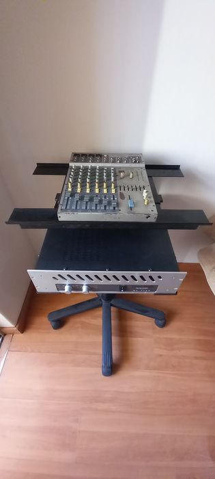 Suporte de trabalho multifunções - Muito estável