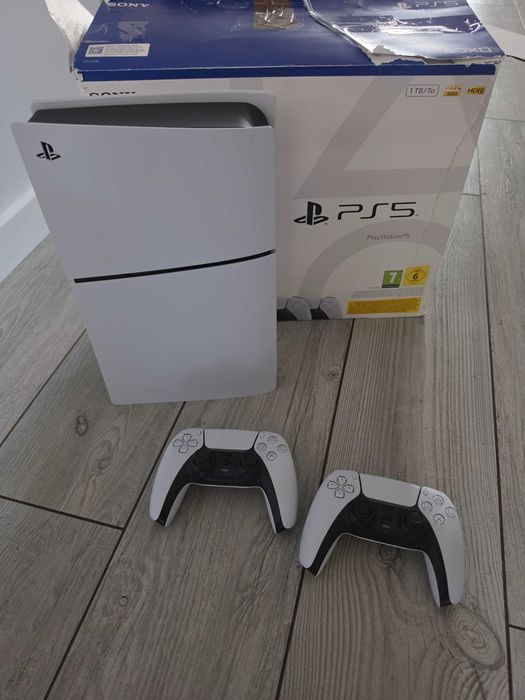 Konsola PlayStation 5 PS5 Slim Digital 1TB | 2 Pady DualSense | Box 2025