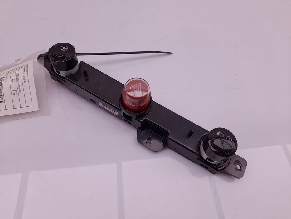 Botão / interruptor 4 piscas FIAT 500 (312_)