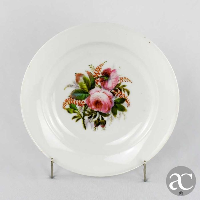 Prato fundo porcelana europeia séc. XIX pintado decorado com flores N1