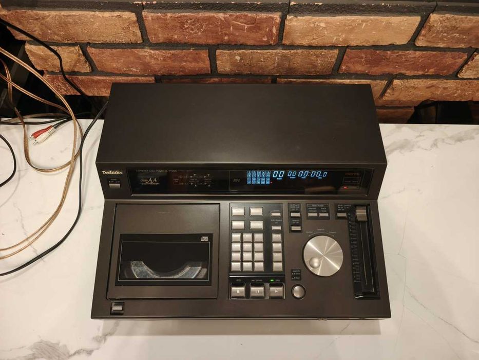 Technics SL-P1200