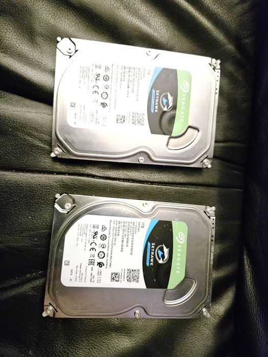 Seagate Skyhawk 1TB NOWY