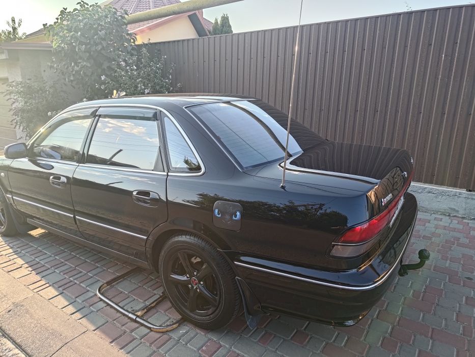 Mitsubishi Sigma 3.0 V6 12кл