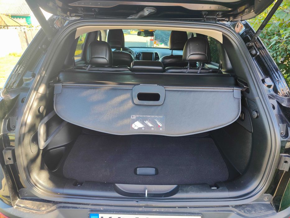 Авто Jeep Cherokee 2016