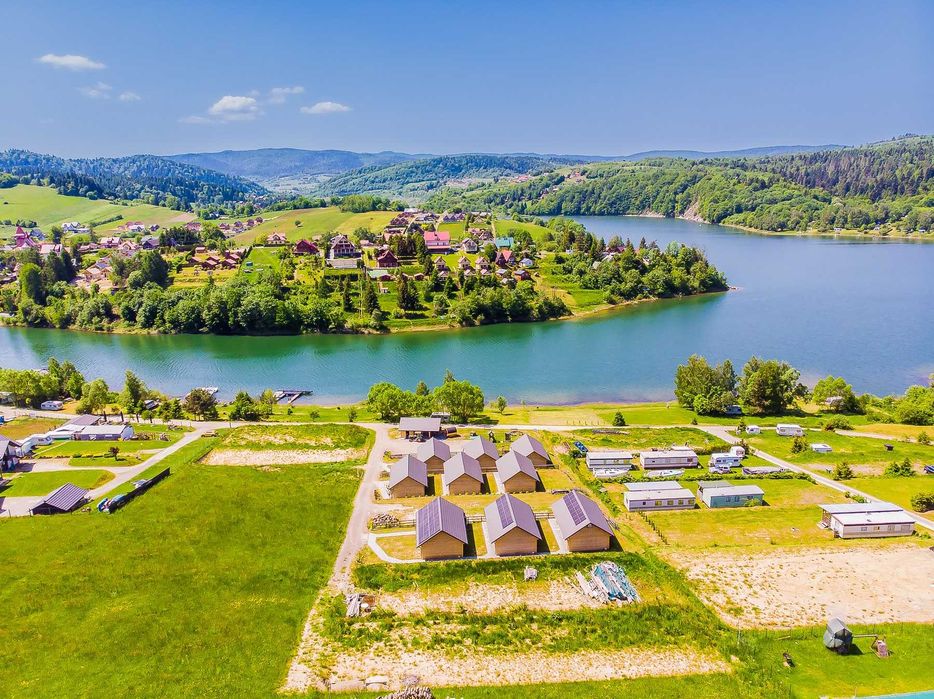 Domek z jacuzzi Solina Zawóz | Domki w Bieszczadach | prywatna plaża
