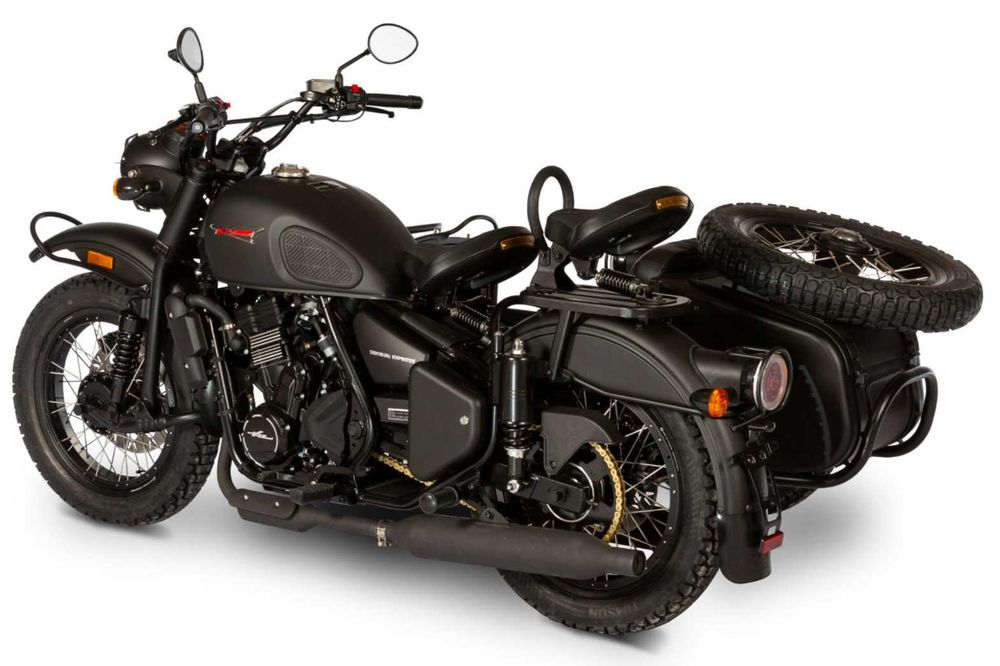 Chang Jiang CJ700 Siberian Express Sidecar