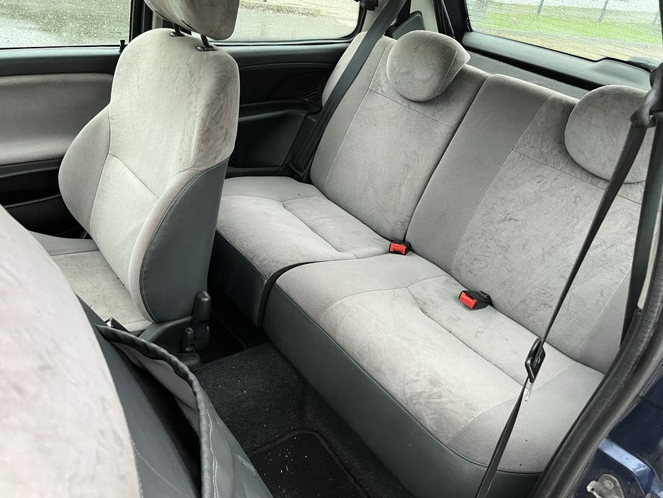 Citroen Saxo 1.1c  Ano-2001  Pronto a Circular!