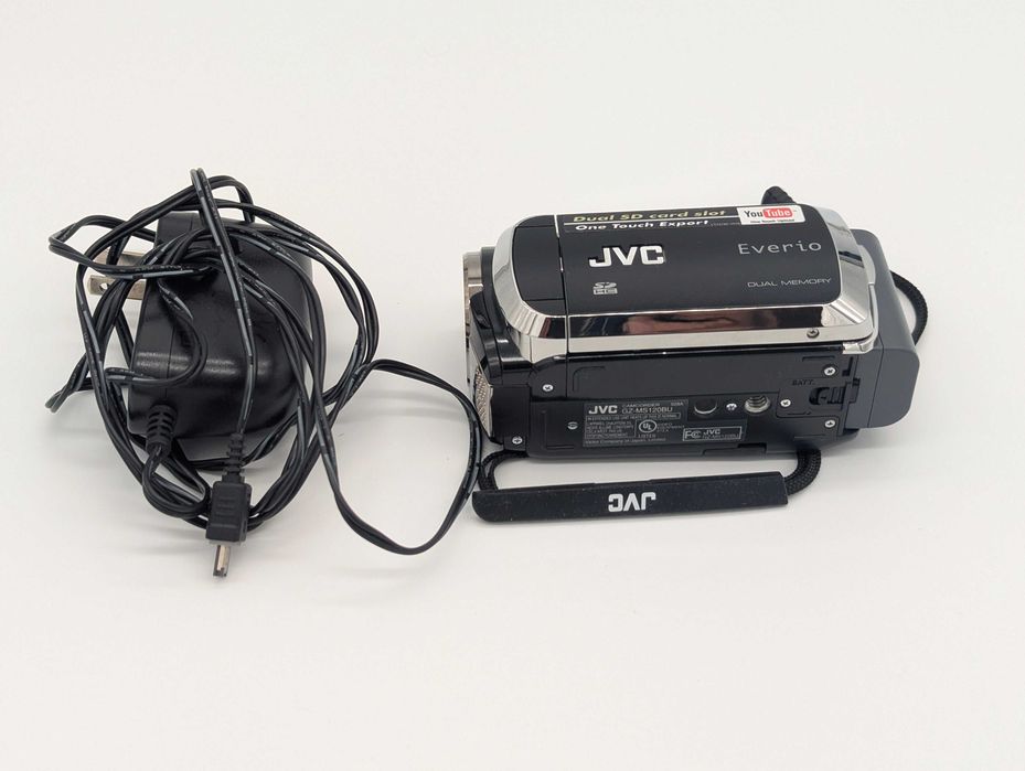 Câmara Video JVC Everio Full HD