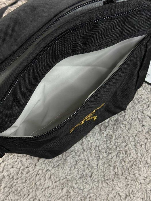 Месенджер Arcteryx Mantis 2 чорна