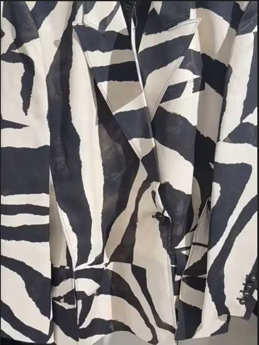 Marynarka oversize w zebrę | Contrast Stitch |