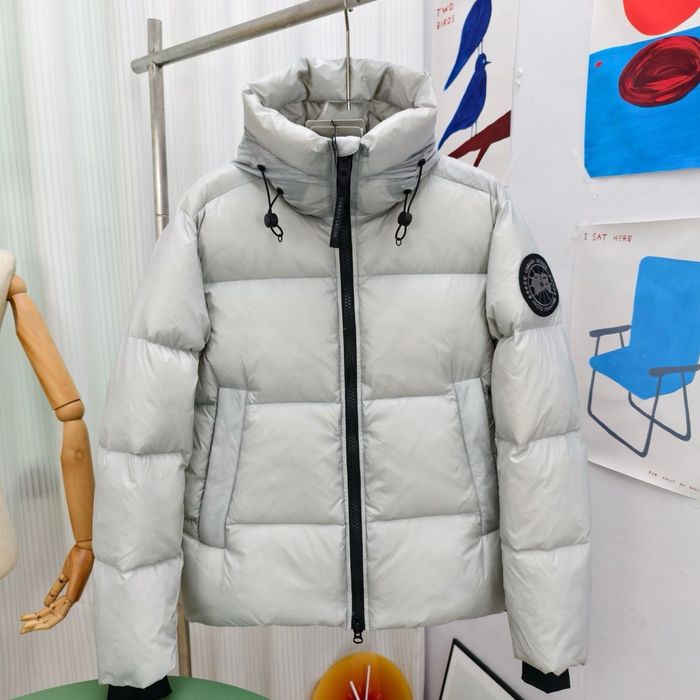 Пуховик Canada Goose