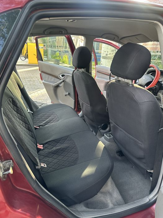 Ford Focus 1 2000,1.6 бензин