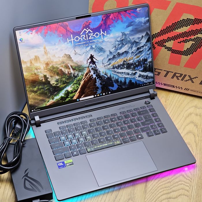 ASUS ROG Strix G16, Core Ultra 7 255HX, RTX 5060 8GB, 16GB RAM, 1TB SSD, 165Hz, GWARANCJA 23 MIESIĄCE, tylko Warszawa
