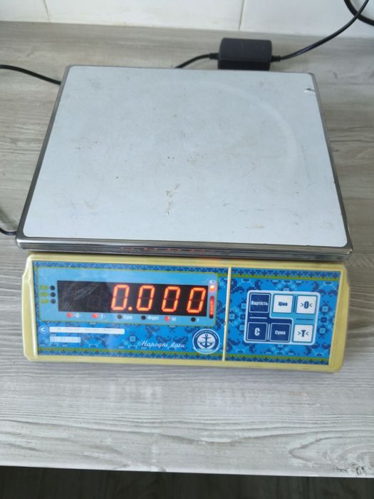 Вага VAGAR VW-LN06LED до 6 кг