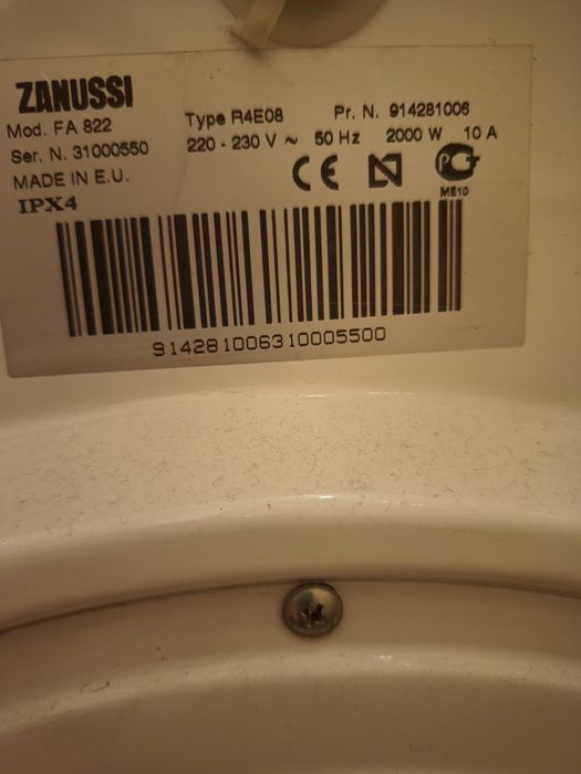 Продам пральну машину 
Zanussi Aquacycle 800

Za