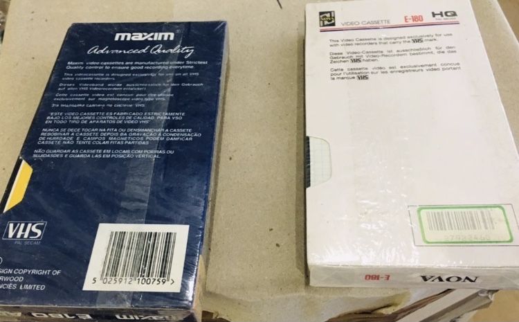 Cassetes VHS seladas anos 80