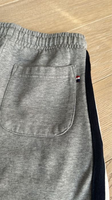 Nowe Spodnie dresowe chłopięce 122 128 us polo assn