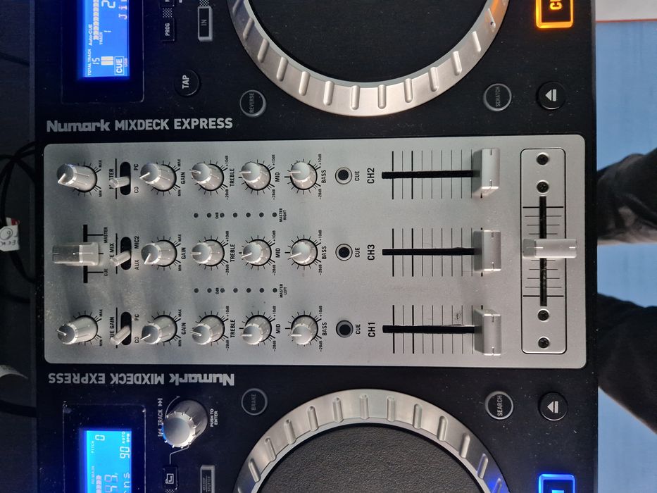 Numark MixDeck Express - konsola DJ