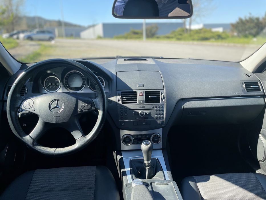 Carrinha Mercedes Benz C220 CDI Avantgard